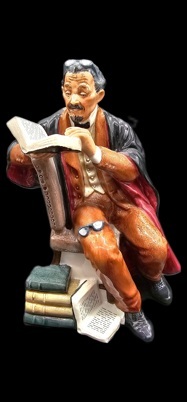 Фарфоровая статуэтка профессор "The Professor", Royal Doulton