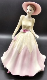 Фарфоровая статуэтка девушки "Jennifer", Coalport
